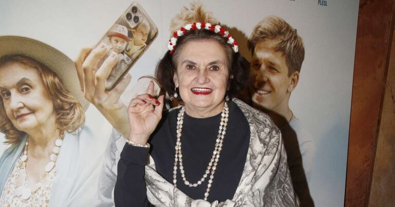 Eva Holubová
