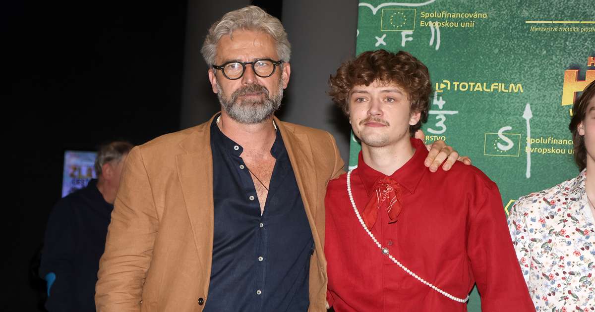 Syn Romana Zacha schytává drsnou kritiku. Zlí jazykové tvrdí, že má díky slavnému otci protekci