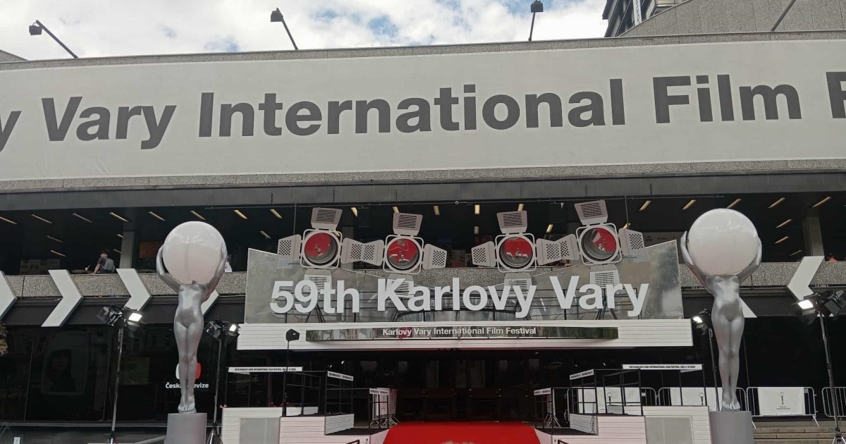 Michael Douglas nadchnul Karlovy Vary: Historka s Formanem i splněné Bartoškovo přání