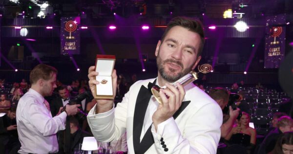 Marka Ztraceného zneužili. Objevilo se video, ve kterém zpěvák láká z lidí peníze