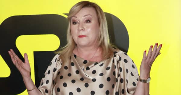 Schillerová se navlékla do typického českého oblečku a znovu to schytala: „Trapnost nad trapnost,“ píší lidé