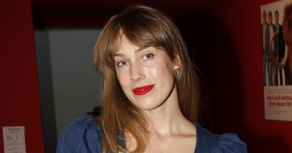Herečka Aneta Krejčíková