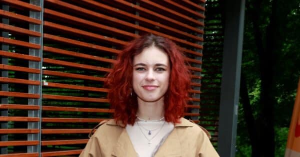 Anna Dvořáková má talent v krvi. Její rodiče i prarodiče jsou taktéž úspěšnými herci