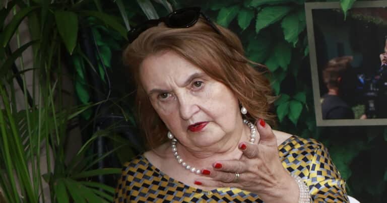 Eva Holubová