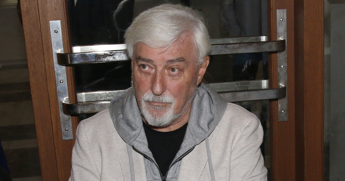 Jan Rosák se rozčílil nad dnešní zábavou. Na televizi se dnes nedá koukat, natož ji poslouchat
