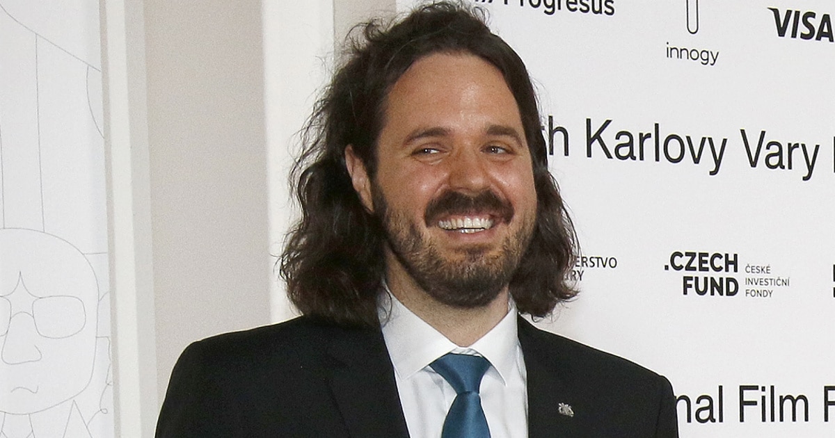 Vnuk Bohdalové přiznal, že se styděl za to, jakou má rodinu. Je vděčný, že má jiné příjmení