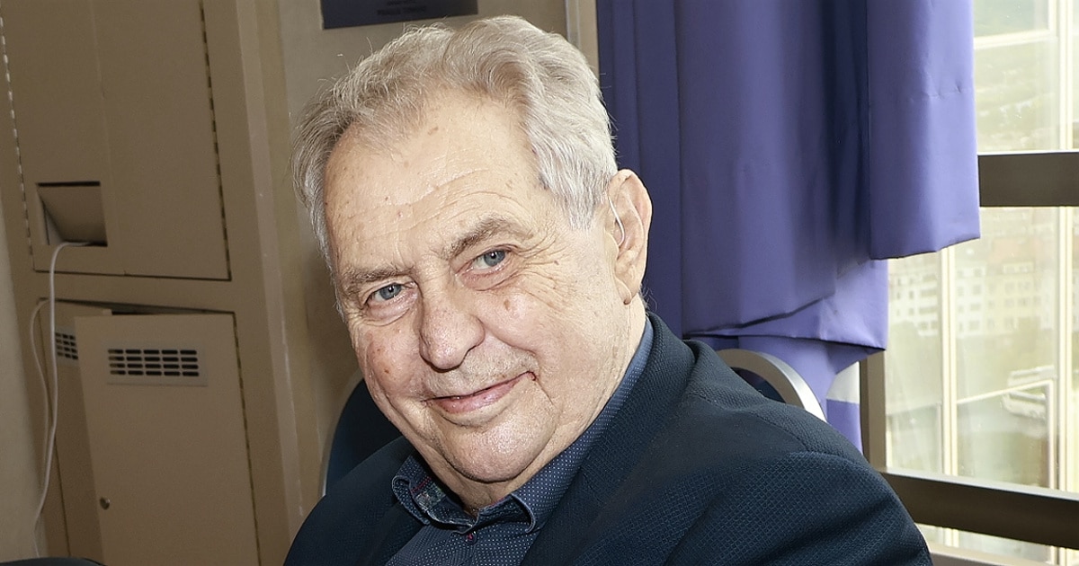 Exprezident na samotě u lesa: Zeman relaxuje na Vysočině, plavbu vyměnil za procházky