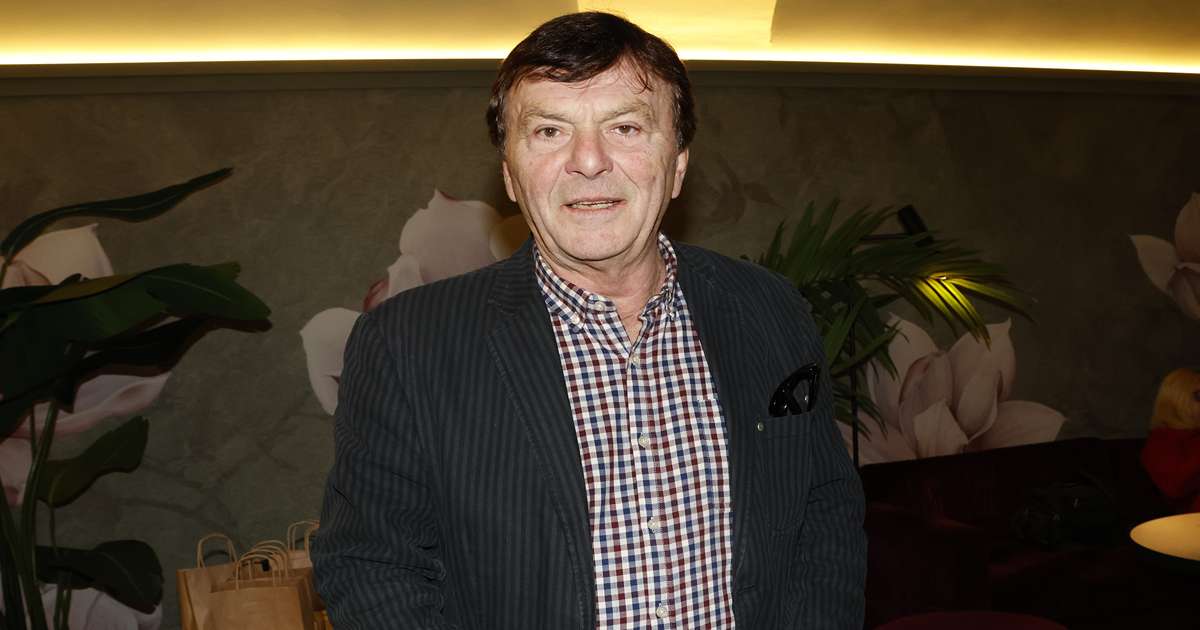Pavel Trávníček: 4 manželství, 3 děti a 1 obvinění ze zneužití. Pohádkový princ našel štěstí v náruči o 35 let mladší Moniky