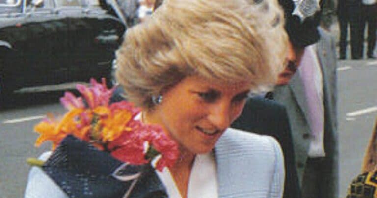 diana princezna blond