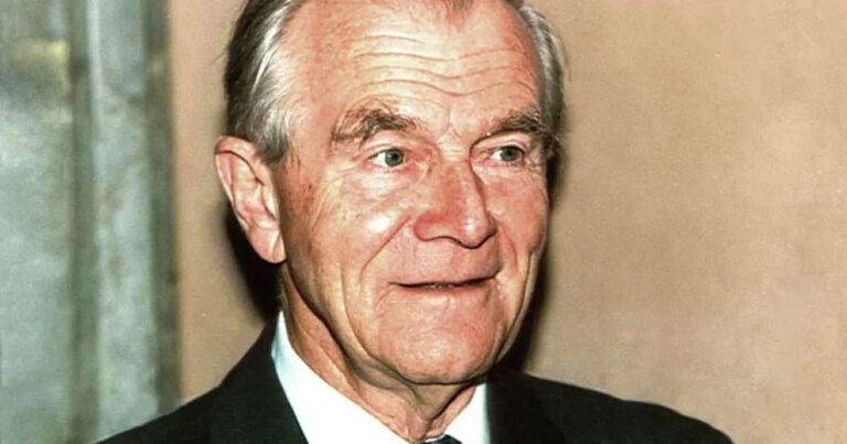 Radovan Lukavský