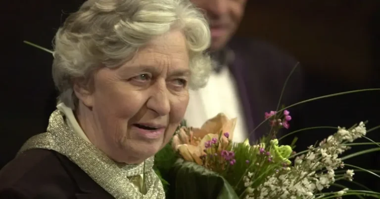 vera tichankova kytice