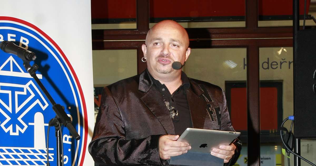 Kde je konec Zdeňku Izerovi: Pro televizní dramaturgy nebyl dost dobrý. Dnes pracuje skoro víc, než je potřeba
