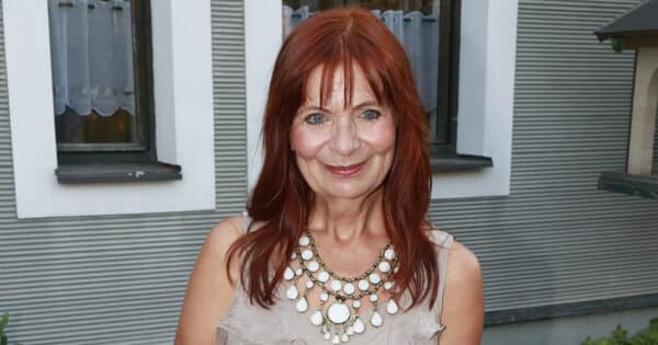 Proč i v 67 letech vypadá skvěle: Ljuba Krbová rozhodně nesedí na zadku. Za její postavou je tvrdá dřina