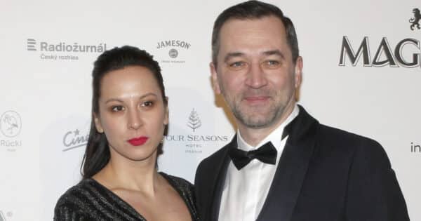 S kým žije Ondřej Sokol: Už roky je zasnoubený s krásnou učitelkou, svatbu ale zatím neplánují