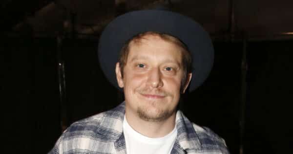 Láska jako z románu: Štěpán Benoni se zamiloval na 1. pohled. Krásnou neznámou potkal náhodou až po 7 letech