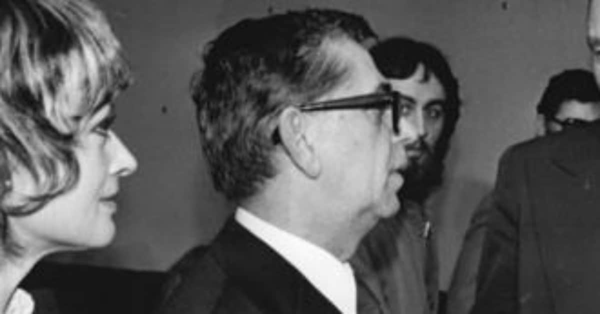 Vlastimil Brodský si nerad říkal o pomoc a v 81 letech si vzal život. Kolegové vzpomínají, že se často trápil za druhé
