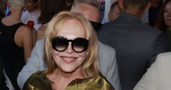 Dagmar Havlová oslavila 73. narozeniny. I přes zdravotní problémy jede naplno, dokonce odmítá i operaci