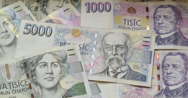 Anna Kellnerová: Dcera nejbohatšího Čecha si soukromí pečlivě střeží. Láskou k partnerovi svého otce a koním se ale nikdy netajila