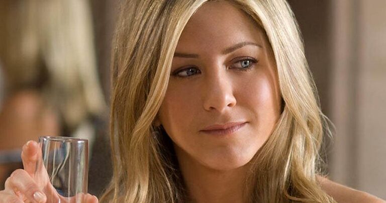 Jennifer Aniston: Jak se udržuje ve formě a proč si dopřeje jen jeden chips?