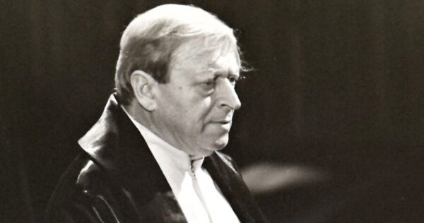 Jako člověk byl trochu zvláštní: Král Kazisvět ztvárňoval hlavně záporáky. Jeho osobní život se ale nemohl lišit více