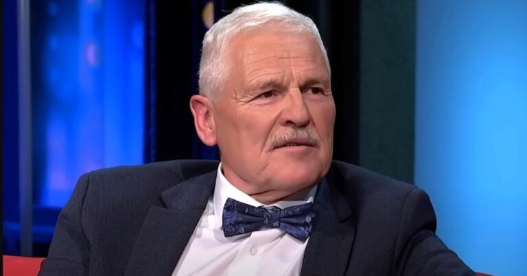 pavel dumbrovsky sjk