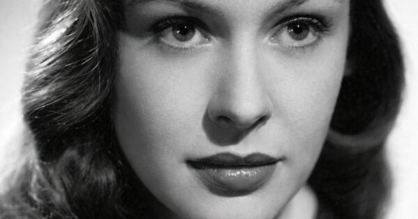 Irena Kačírková: Herečka, která kvůli rodičům obětovala kariéru i vlastní štěstí