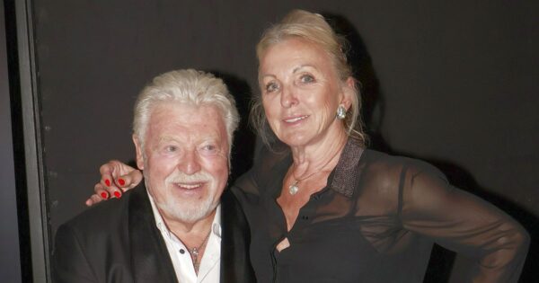 Vše vsadili na vilu s pochmurnou minulostí: Milan Drobný s manželkou vyměnili ruch velkoměsta za klid „na vesnici“