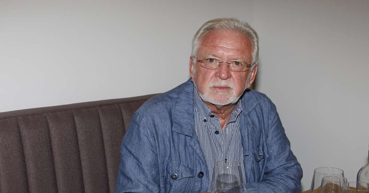 Důchod a majetek v hodnotě milionů: Jaromír Hanzlík slaví 78. narozeniny. Oslavy ale přebíjí smutek po Brejchové