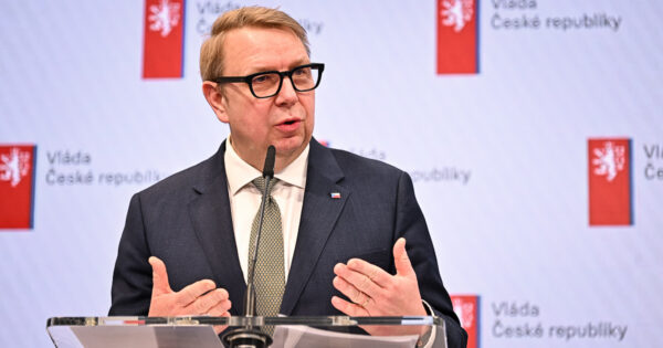 Aleš Juchelka bojuje s nadváhou. Šel do sebe, začal si rýsovat figuru a zhubnul už 29 kilogramů