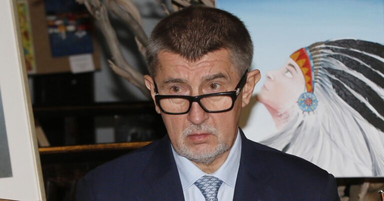 andrej babis bryle
