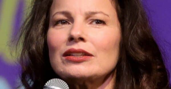 Téměř 30 let po natáčení a skoro beze změny. Fran Drescher sdílela fotku se seriálovou mámou z Chůvy k pohledání, obě vypadají pořád skvěle