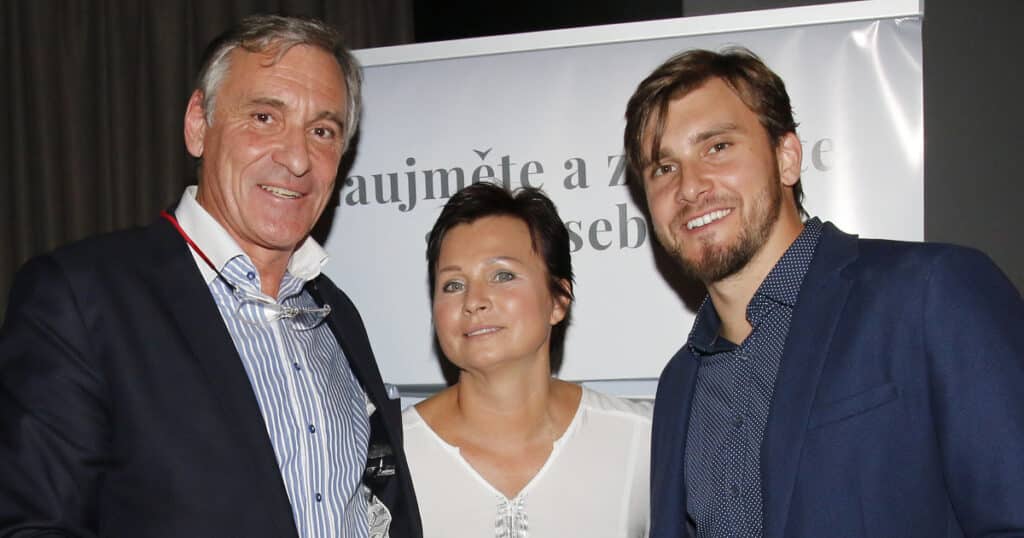 Jan Čenský s manželkou a se synem