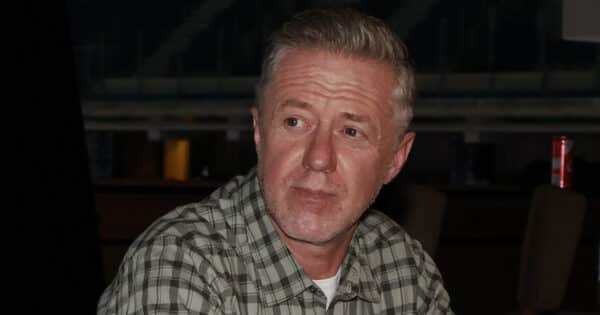 S vousy, nebo bez? Jiří Langmajer shodil plnovous a omládl, vypadá teď o 10 let mladší