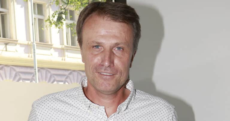 Pavel Poulíček