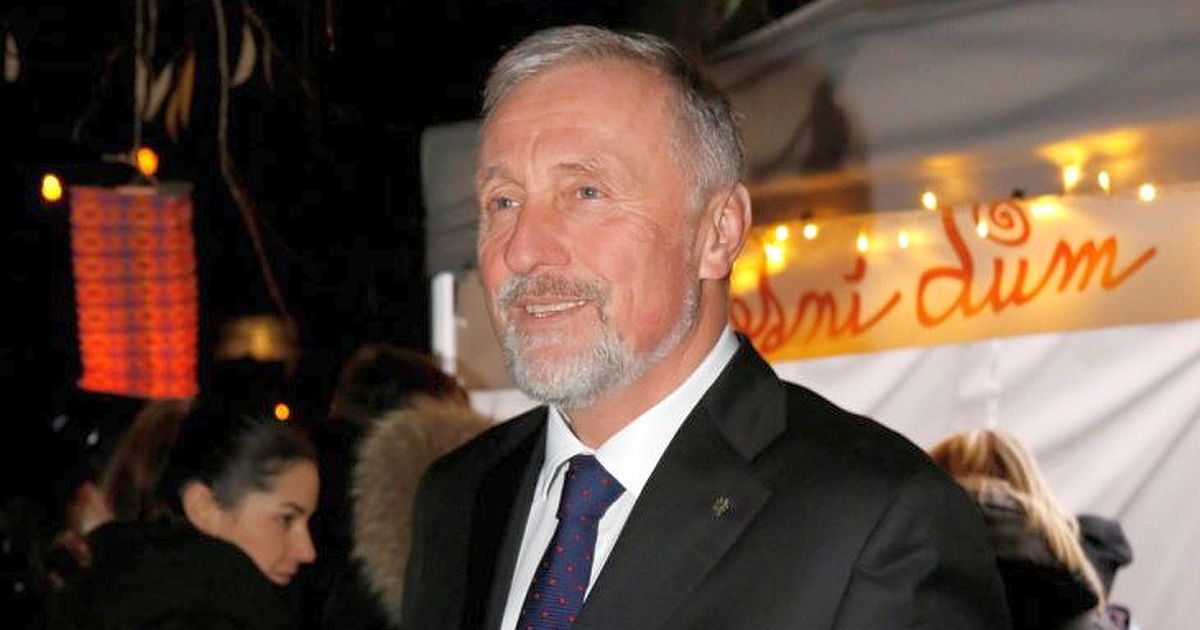 Dvanáct chemoterapií a stále vtipkuje. Mirek Topolánek prozradil, co ho drží nad vodou