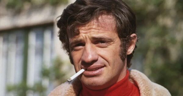Zlomený nos, boxerský ring a ženy, které ho nenáviděly i zbožňovaly. Belmondo nikdy nehrál hrdinu, on jím byl