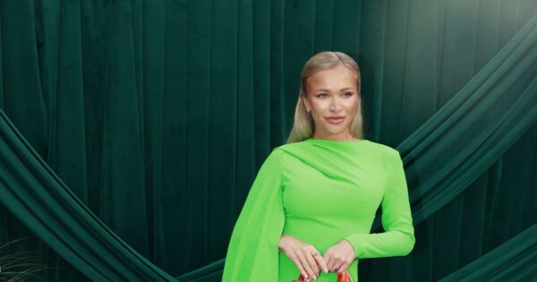 Ani se z toho netěším: Nela Slováková se rozplakala před fanoušky, život v luxusu má i svou stinnou stránku