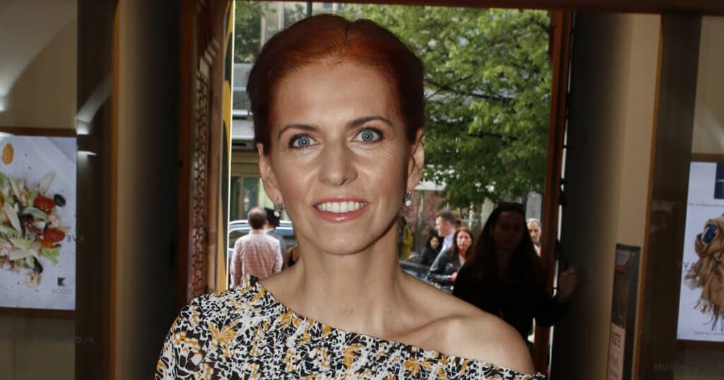 reporterka nora fridrichova