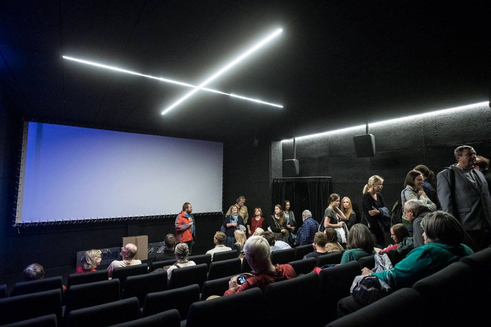Titanic, Sedm, Klub rváčů. Slavné filmové konce dnes správně pozná jen hrstka lidí, i když ty filmy viděl skoro každý