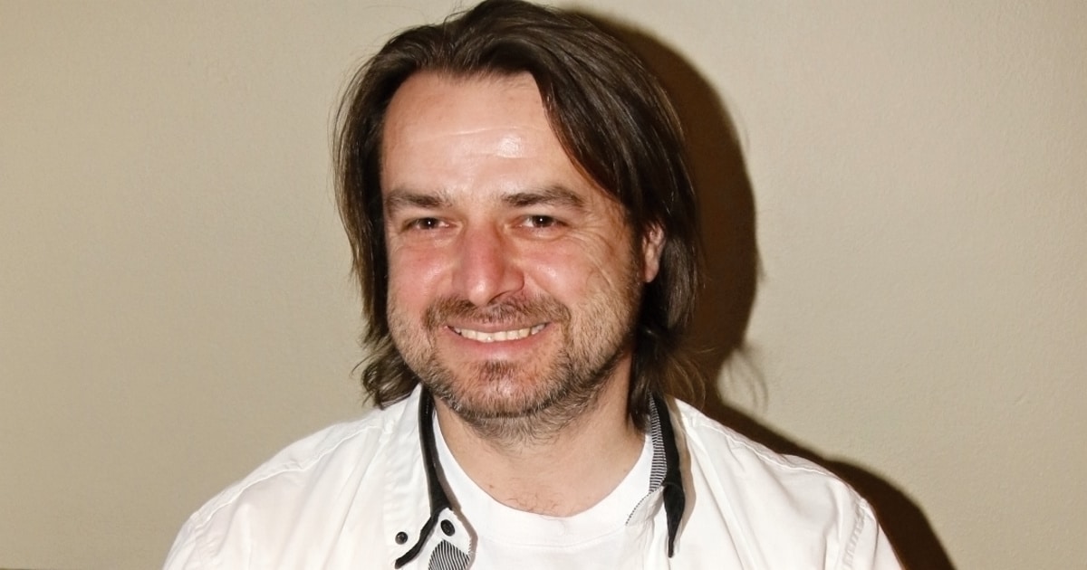Prodělal mrtvici a zmizel ze scény. Zdeněk Macura dnes pájí teploměry, píše o Ježíši a celebritám se směje