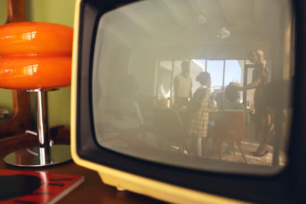 Česká televize měla před rokem 1989 pořady, které by dnes nikdo nevysílal. Zjistěte, jestli víte, co se tehdy na obrazovkách skutečně dělo