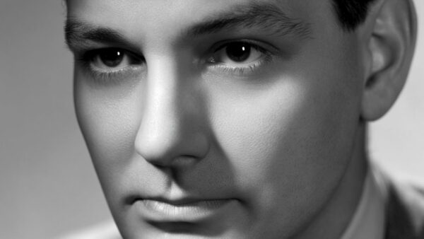 Vladimír Ráž: Syn mu zemřel v několika měsících, manželství se rozpadlo. Pak dostal roli krále Miroslava a zamiloval se do Vránové