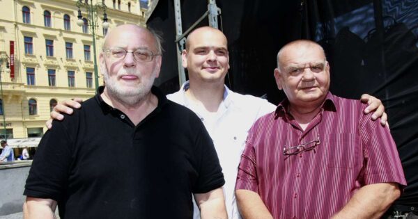 Na radnici si s manželkou obnovil slib po 50 letech. Pak František Nedvěd skončil na nemocničním lůžku a už nevstal
