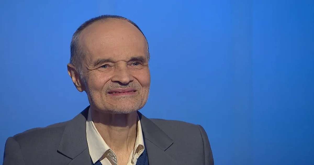 Jedenáct salátů a hromada hnoje. Doktor Nešpor navrhl nový znak fotbalové reprezentace, fanoušci souhlasí