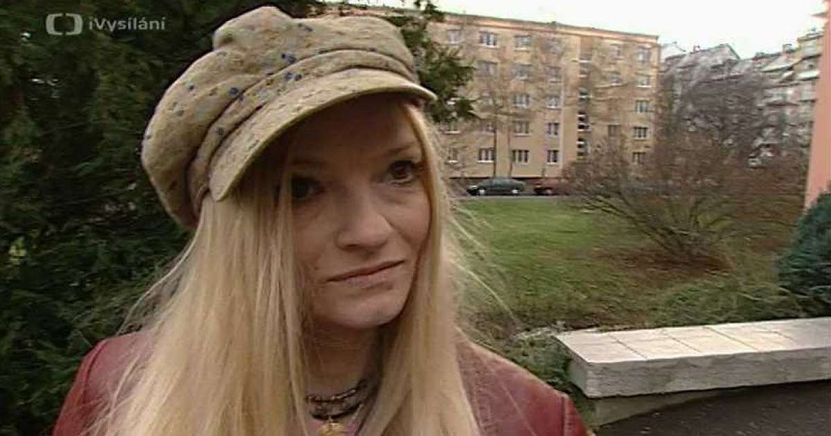 Odmítli jí podepsat souhlas na jímku, pak ji obvinili ze stalkingu. Kudláčková popsala pět let trvající válku se sousedy