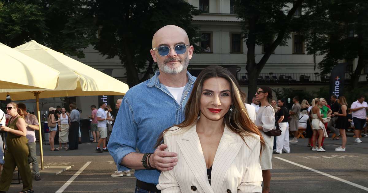 Po rozvodu si oba našli jiné partnery. Teď Decastelovi přišli na party Primy ruku v ruce