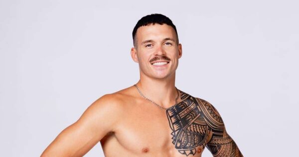 Už ve třetí řadě za sebou. Dan se vrátil do Love Islandu a diváci zuří: „Nevím, proč ho tam pořád cpou“