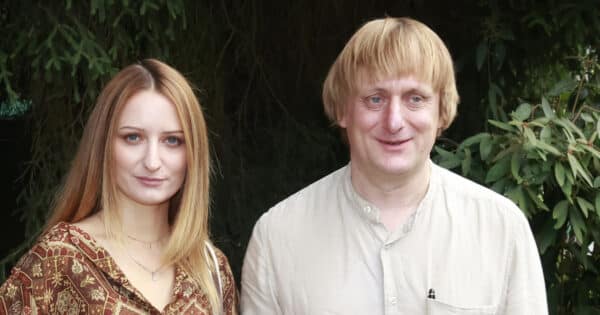 Doma jsem vtipnější já, říká manželka Pavláska. Denisa popsala, jaký je komik za zavřenými dveřmi a čím ji překvapil
