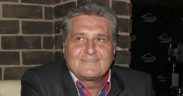 Po smrti manželky skončil na psychiatrii, teď se uzavřel světu. Marcel Zmožek ukončil kariéru, rodina promluvila
