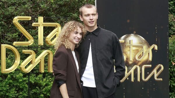 Na parketu to jiskřilo, Pšenička se neudržel. Ve StarDance promluvil o romantice s Otáhalovou, doma má přitom přítelkyni